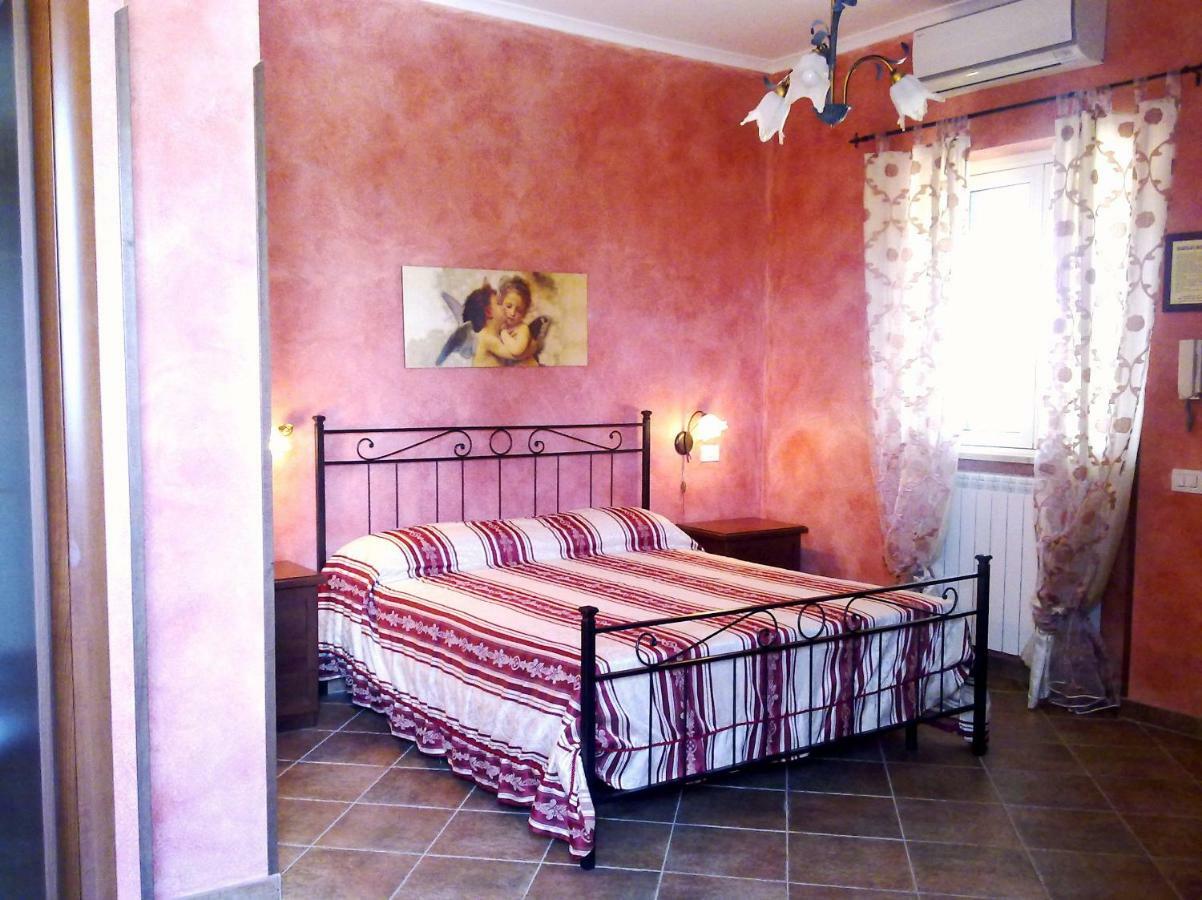 Il Casale Delle Margherite Guest house *